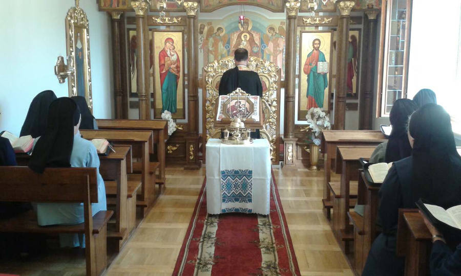A man praying standing